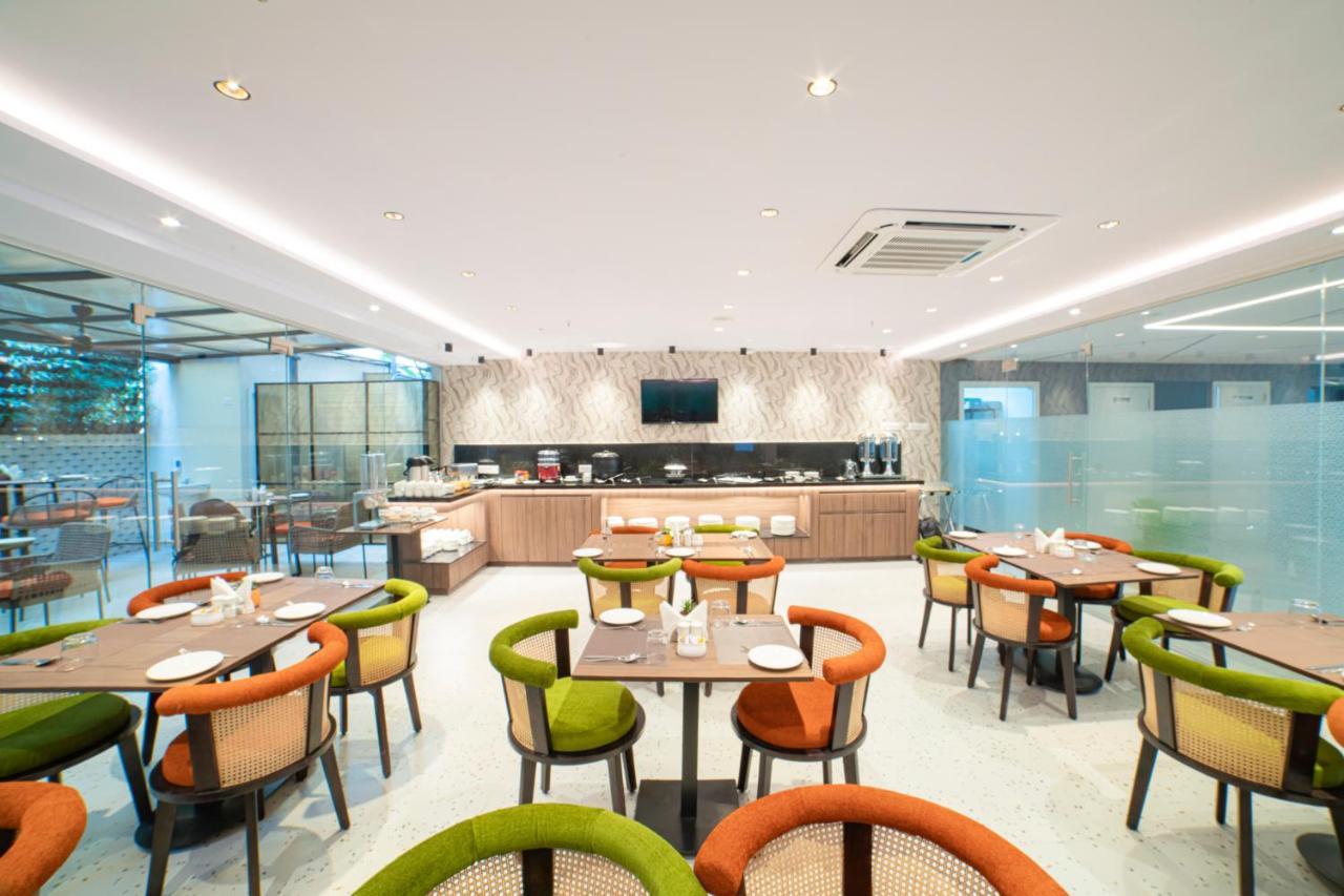 The Beacon Hotel 维沙卡帕特南 外观 照片